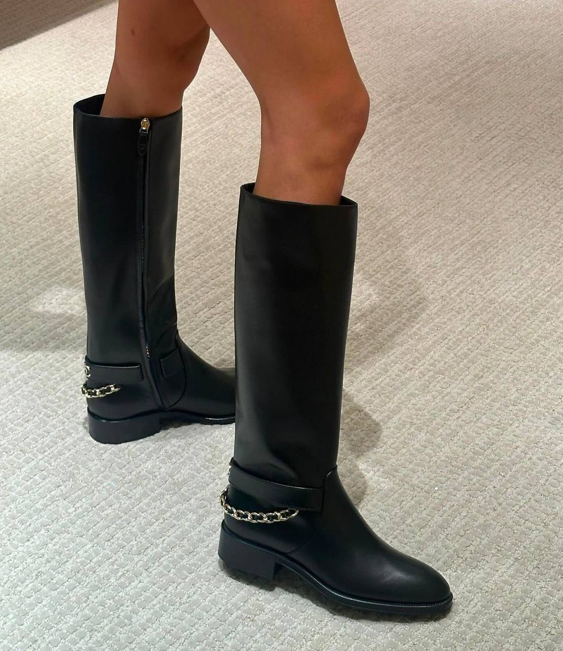 САПОГИ CHANEL детальное фото