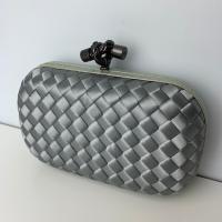Клатч Bottega Veneta Knot фото