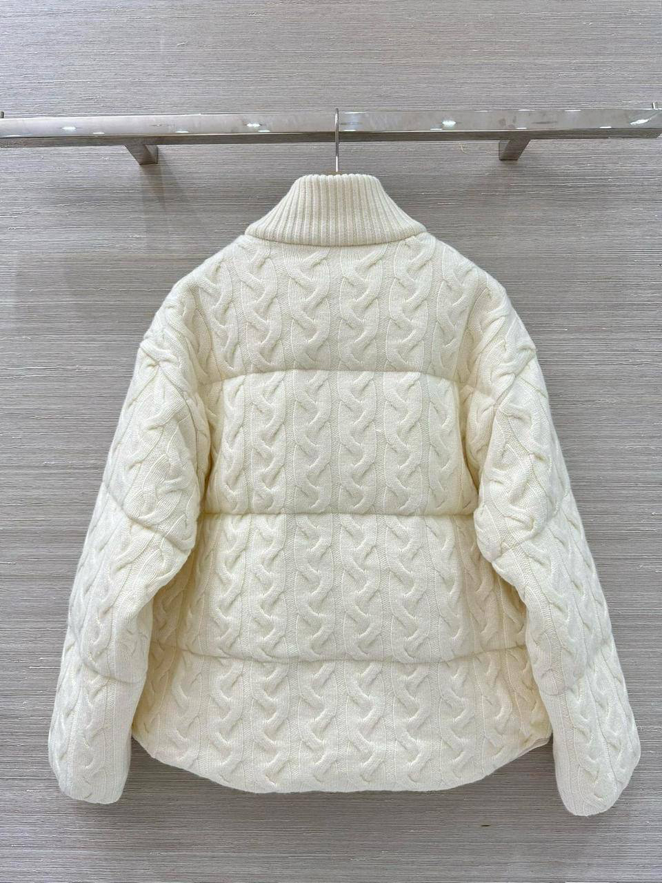 КУРТКА LORO PIANA детальное фото