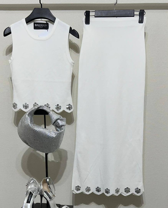 КОСТЮМ BALMAIN фото