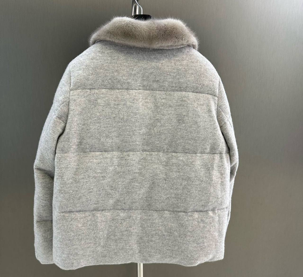 ПУХОВИК LORO PIANA детальное фото