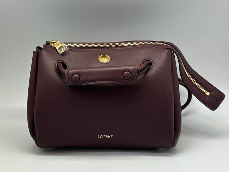 СУМКА LOEWE фото