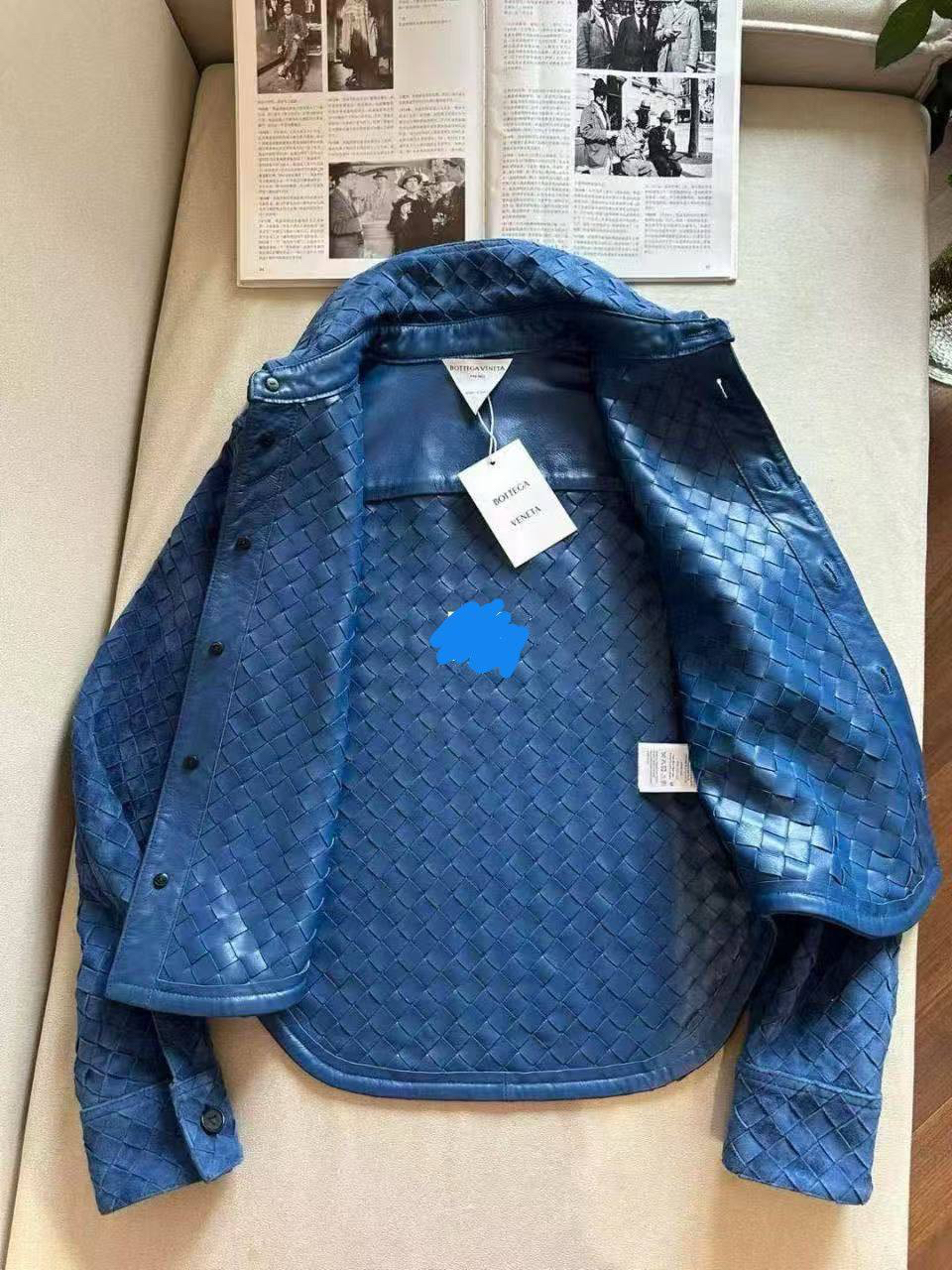 КУРТКА BOTTEGA VENETA детальное фото