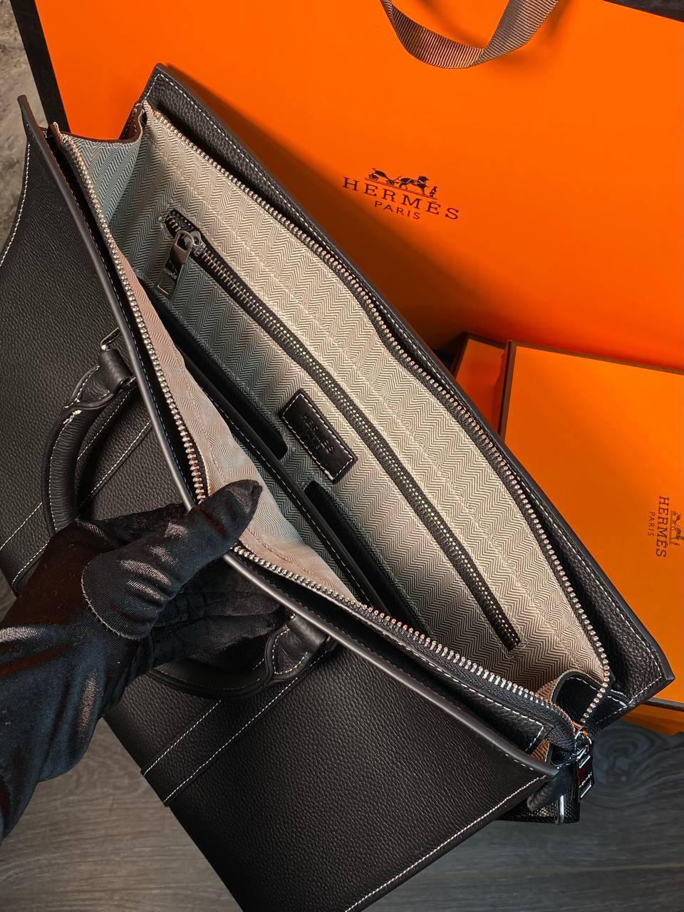 МУЖСКОЙ ПОРТФЕЛЬ HERMES детальное фото