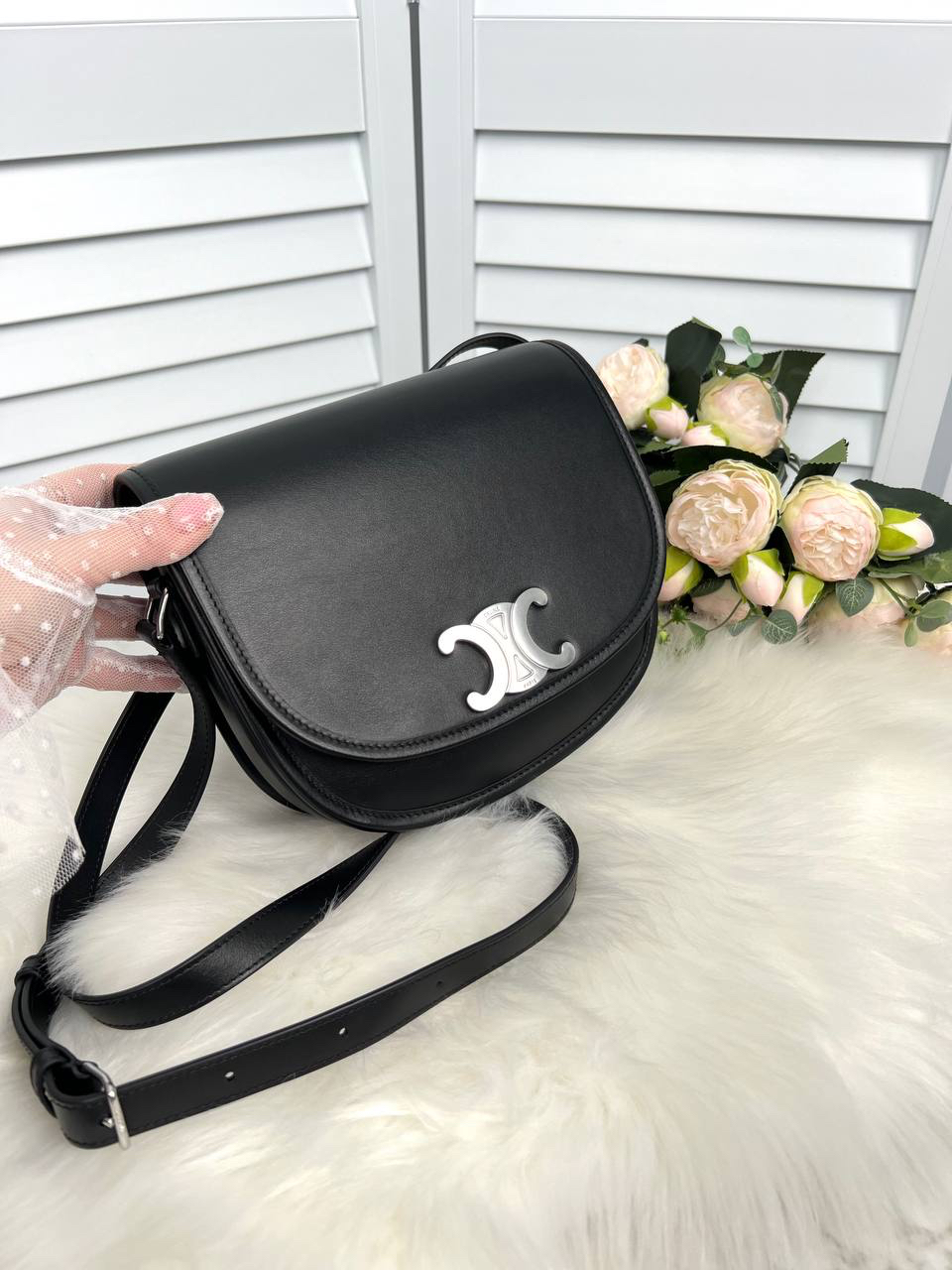 СУМКА CELINE BESACE TRIOMPHE детальное фото