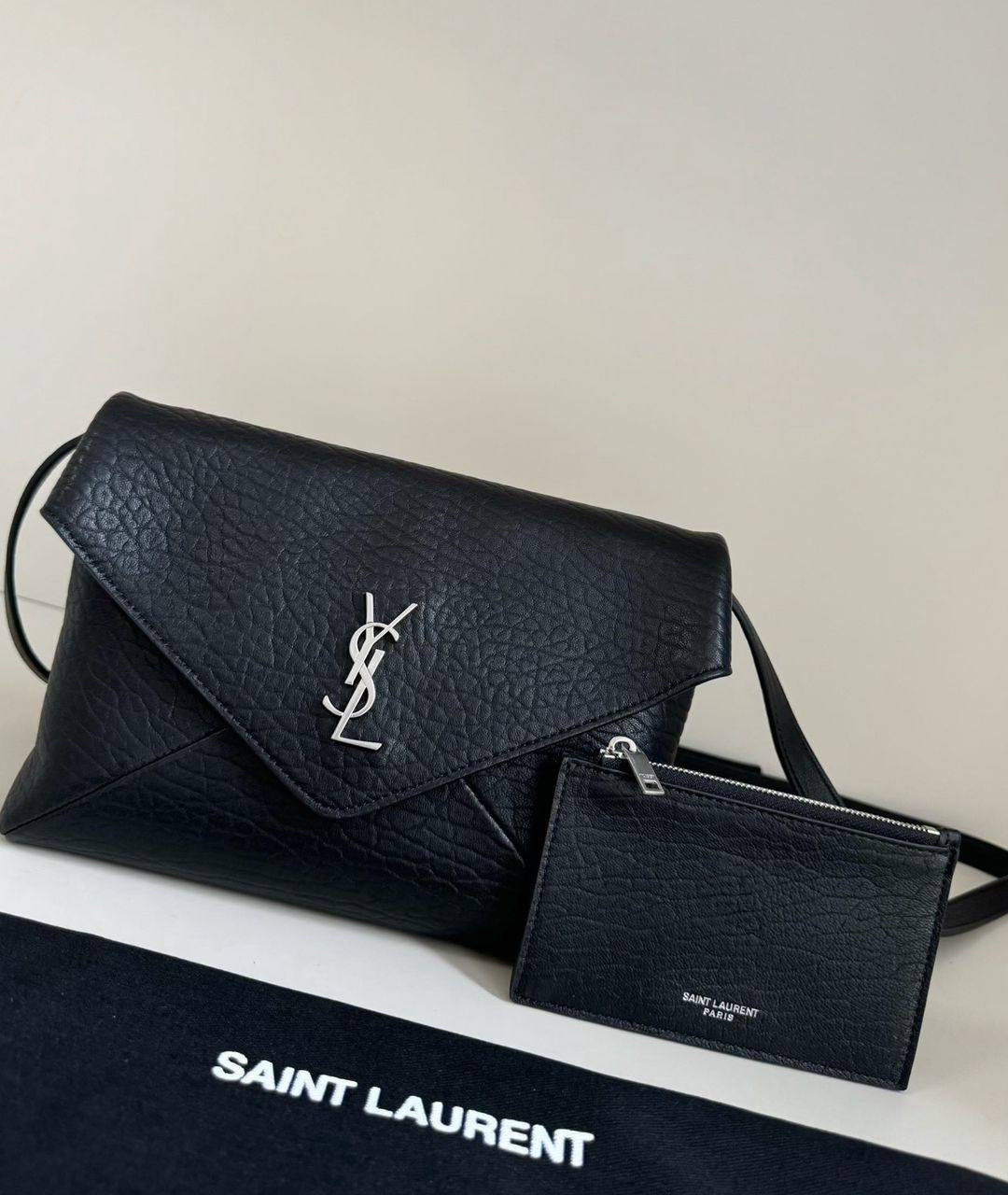 СУМКА SAINT LAURENT детальное фото