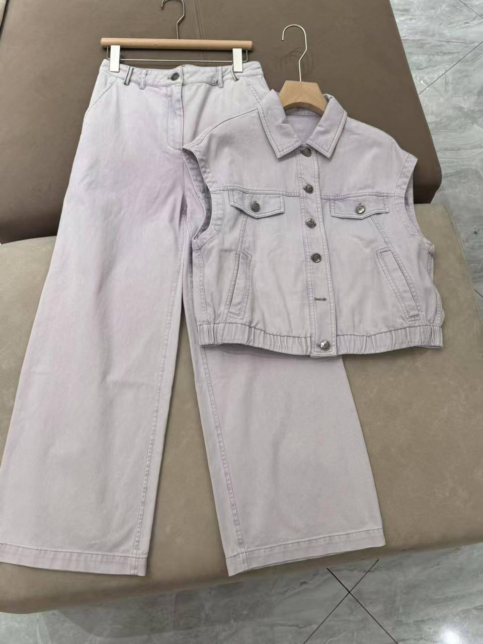 КОСТЮМ BRUNELLO CUCINELLI детальное фото
