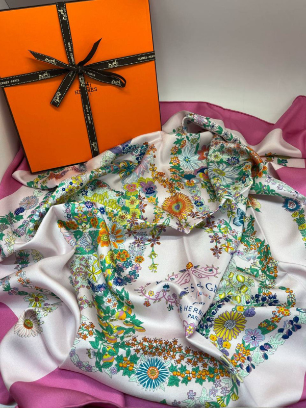 ПЛАТОК HERMES фото