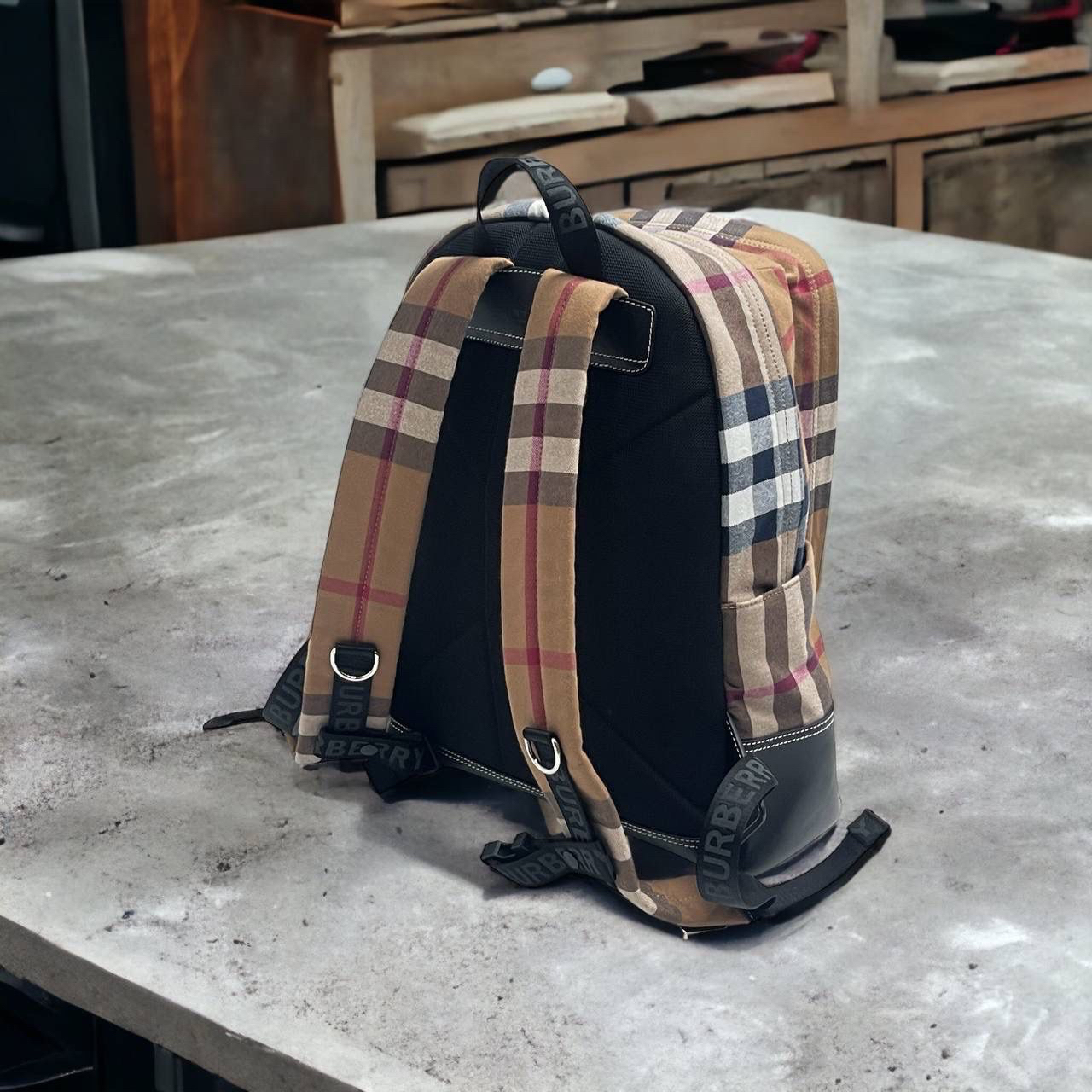 МУЖСКОЙ РЮКЗАК BURBERRY детальное фото