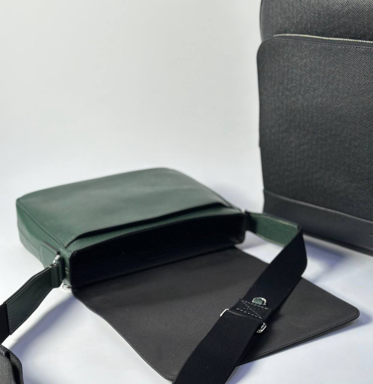 МУЖСКАЯ СУМКА МЕССЕНДЖЕР LOUIS VUITTON детальное фото