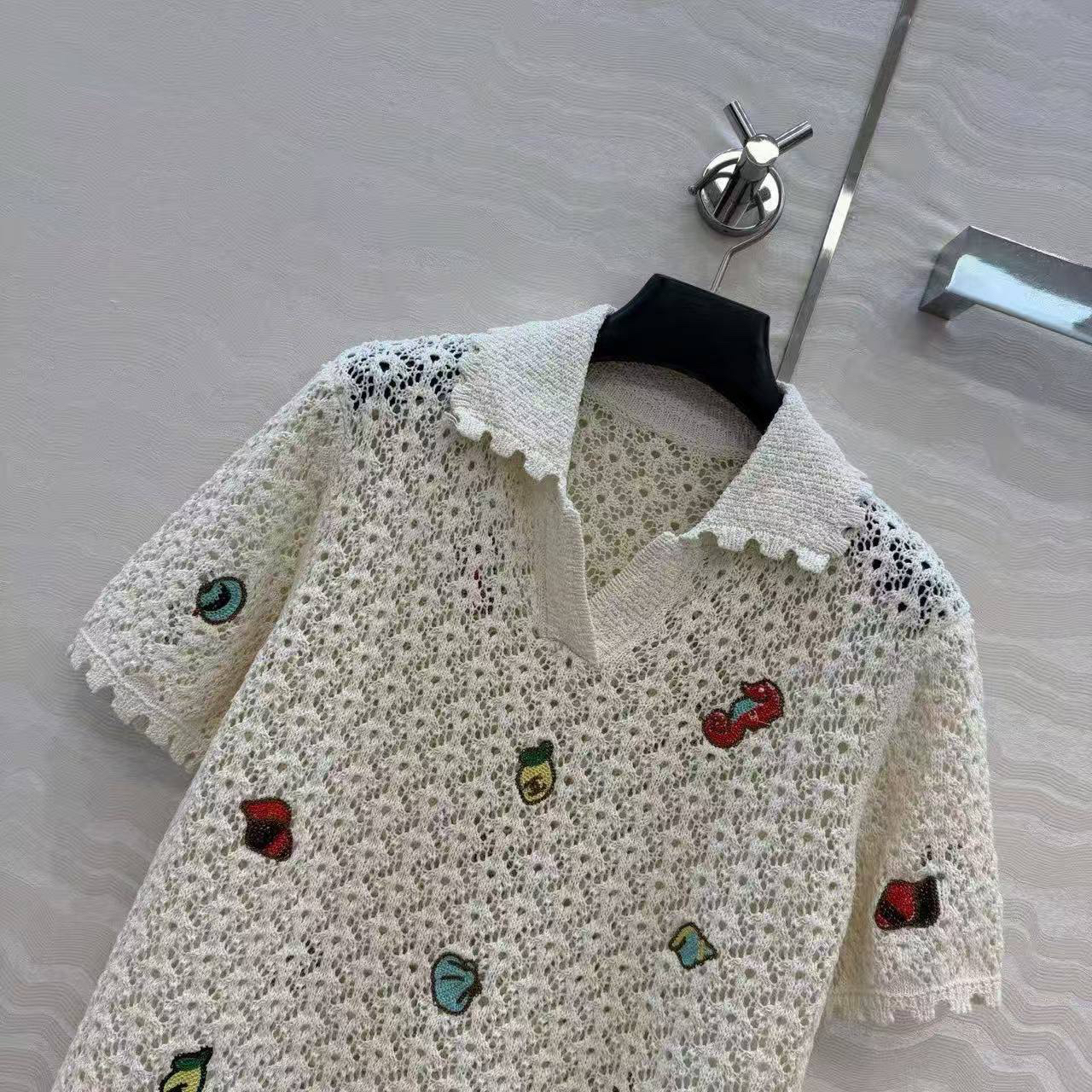 КОСТЮМ CHANEL детальное фото