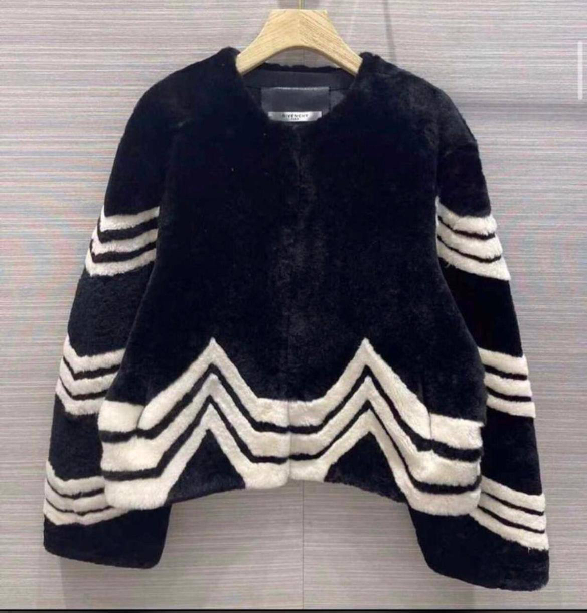 ШУБА GIVENCHY детальное фото