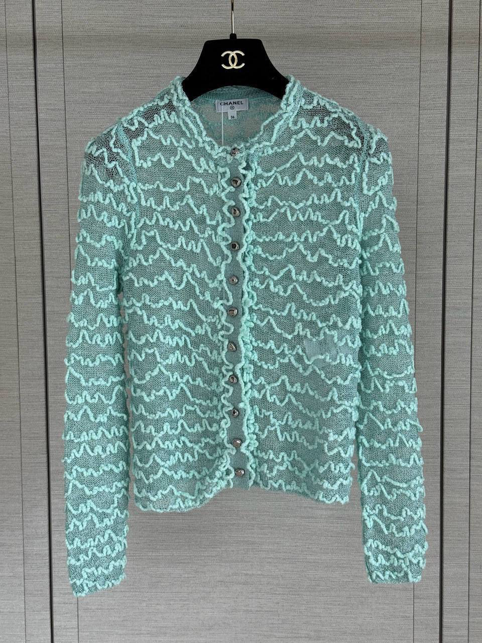 КАРДИГАН CHANEL детальное фото