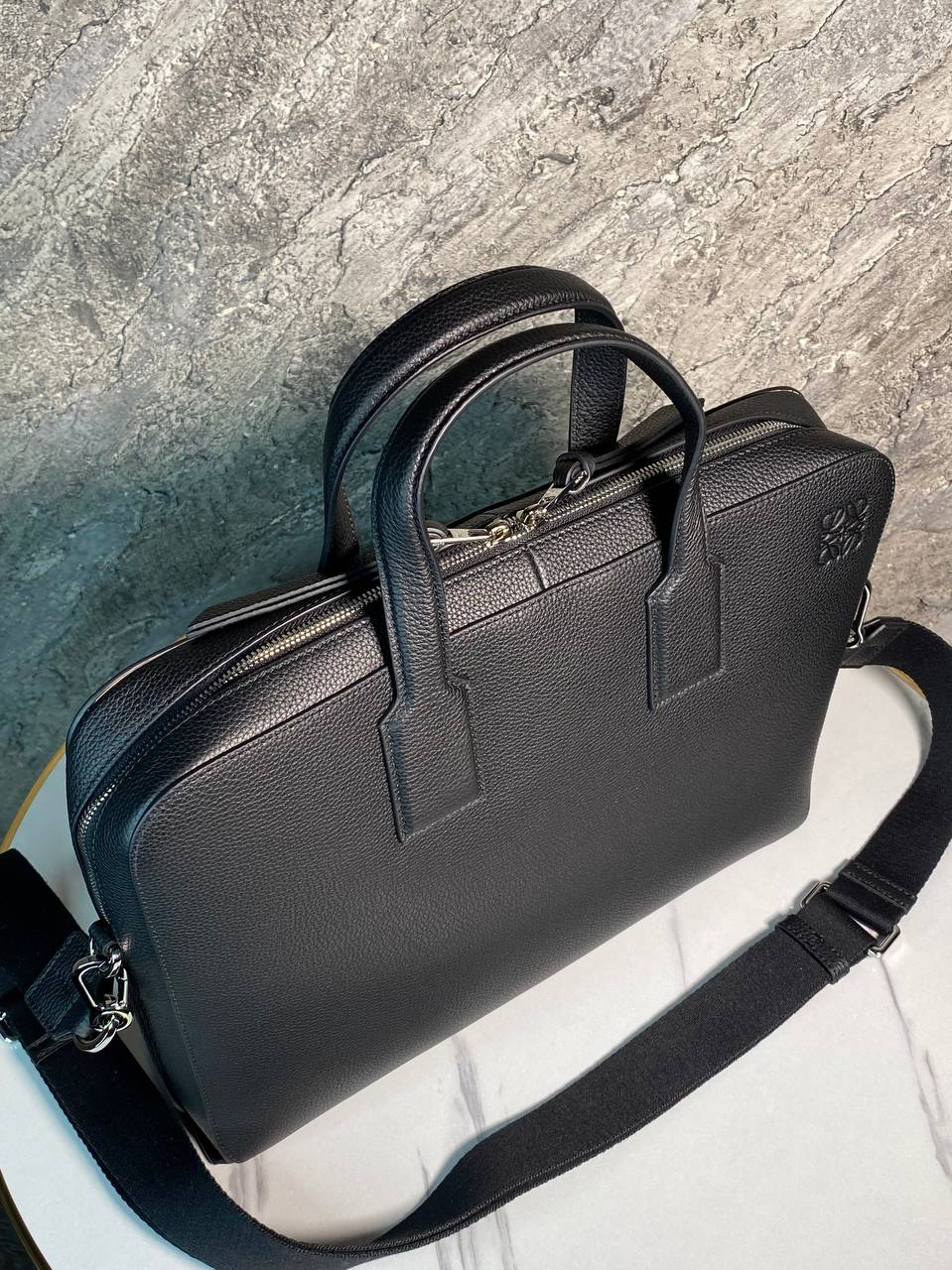 МУЖСКОЙ ПОРТФЕЛЬ LOEWE детальное фото