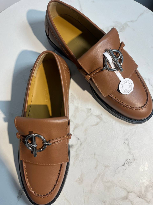 ЛОФЕРЫ HERMES фото