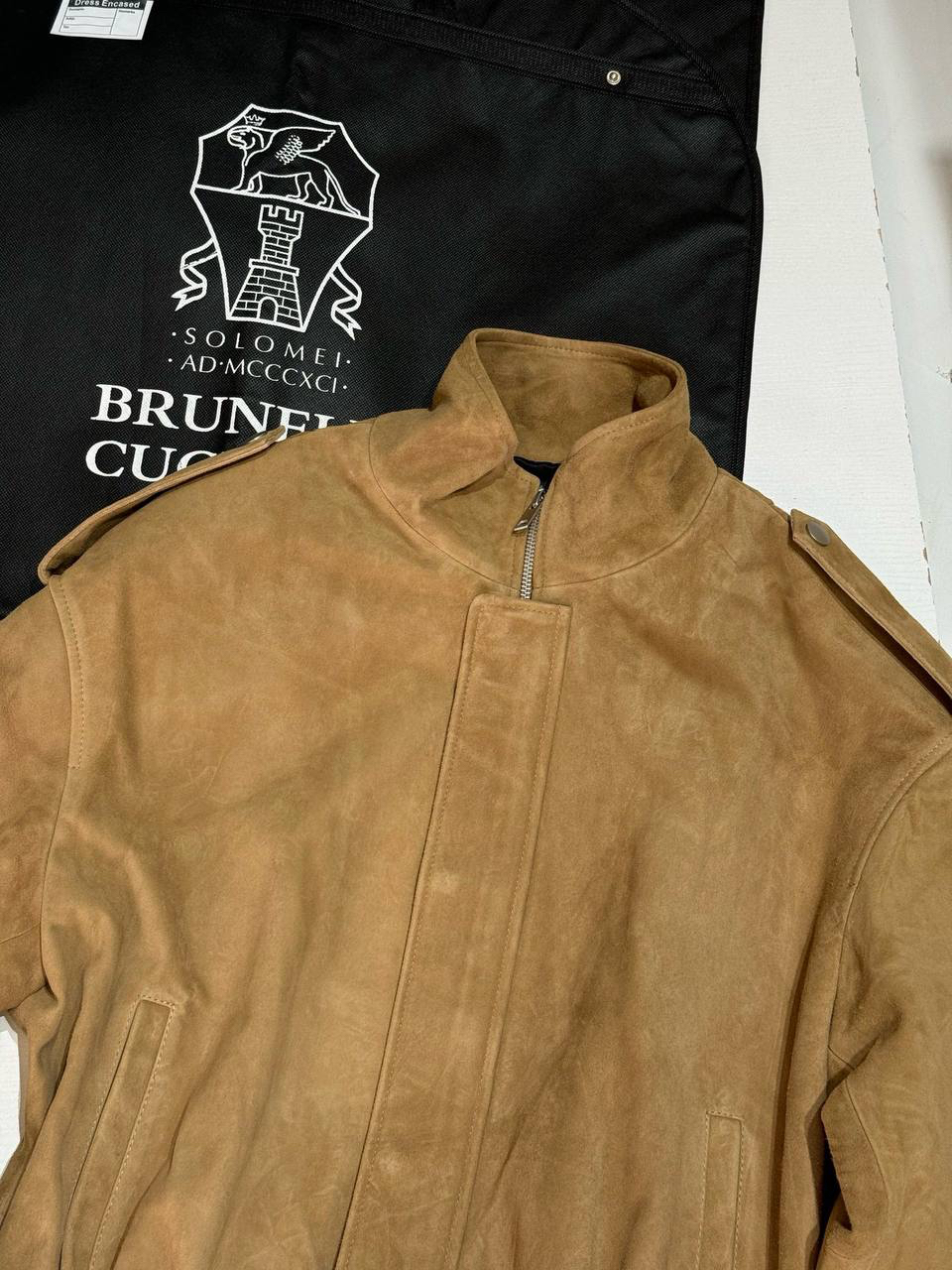 КУРТКА BRUNELLO CUCINELLI детальное фото