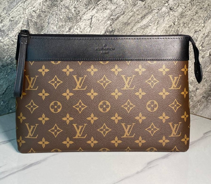 МУЖСКОЙ КЛАТЧ LOUIS VUITTON фото