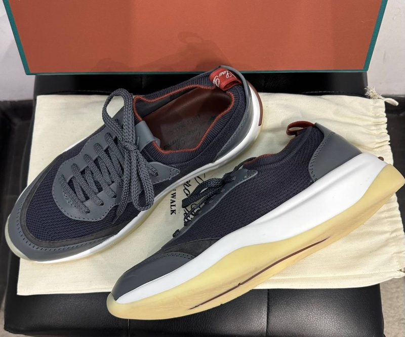 МУЖСКИЕ КРОССОВКИ LORO PIANA фото