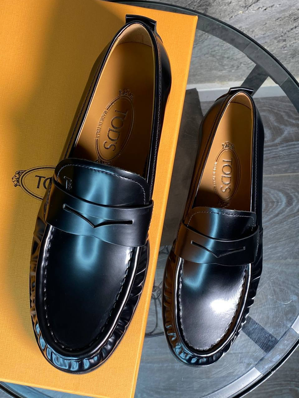 МУЖСКИЕ ЛОФЕРЫ TODS детальное фото