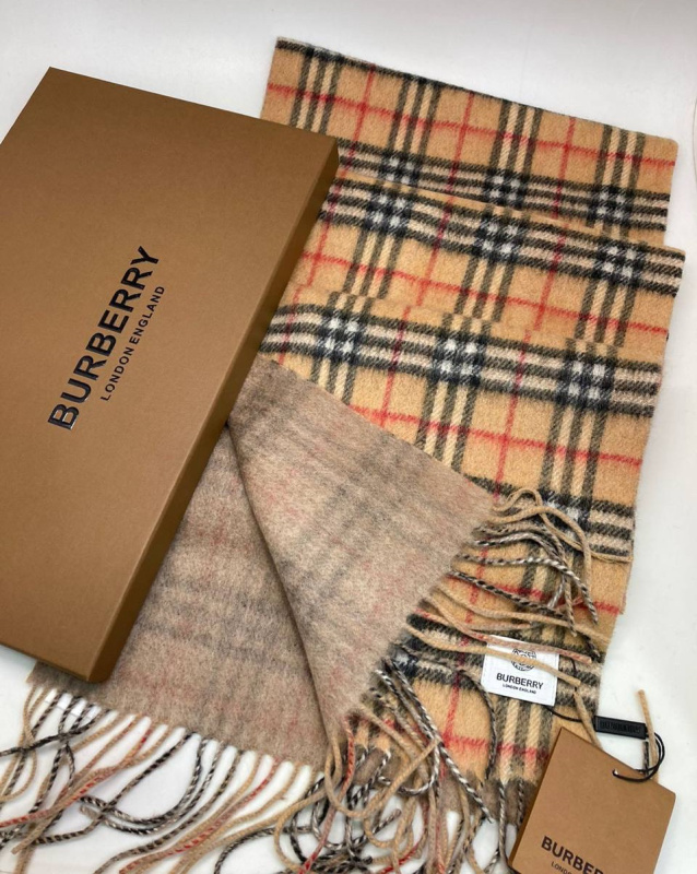 ШАРФ BURBERRY фото