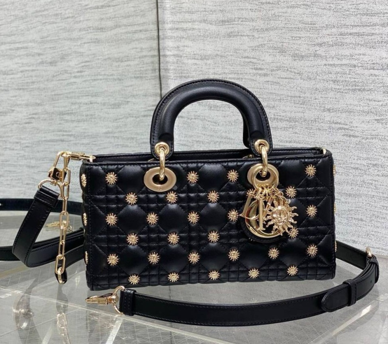 СУМКА CHRISTIAN DIOR LADY фото