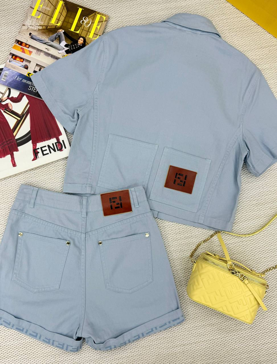 КОСТЮМ FENDI детальное фото