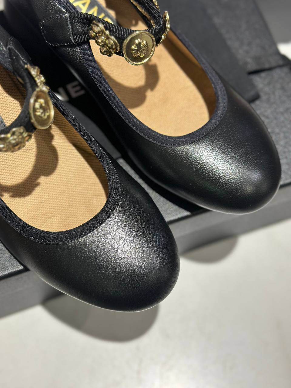 ТУФЛИ CHANEL детальное фото