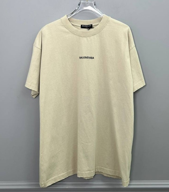 ФУТБОЛКА BALENCIAGA фото