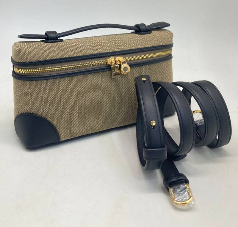 СУМКА LORO PIANA фото