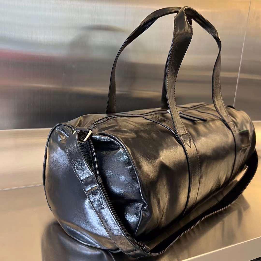 ДОРОЖНАЯ СУМКА BOTTEGA VENETA детальное фото
