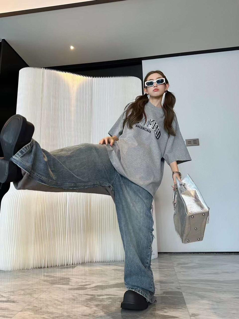 ДЖИНСЫ BALENCIAGA детальное фото