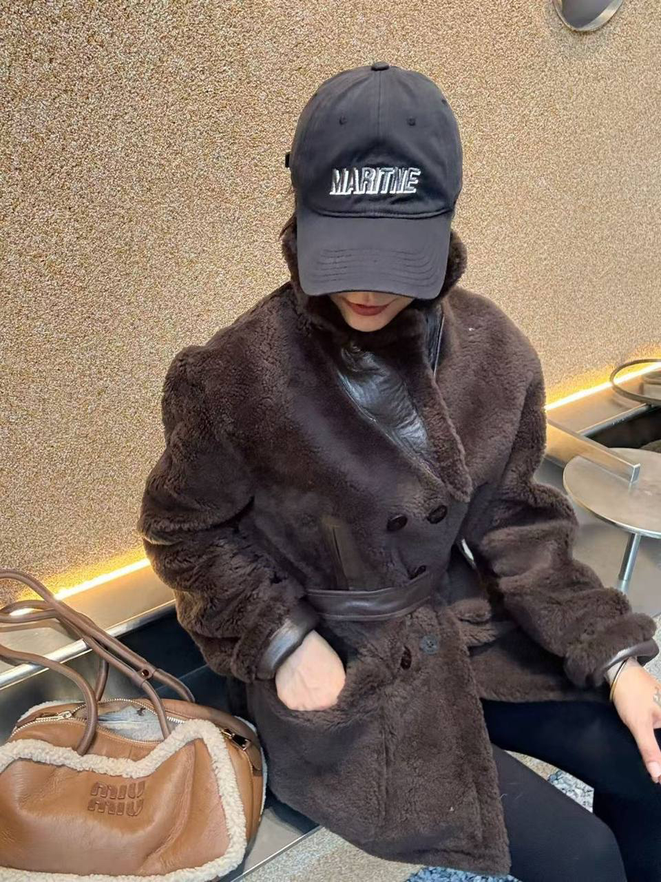 ДУБЛЕНКА MIU MIU детальное фото