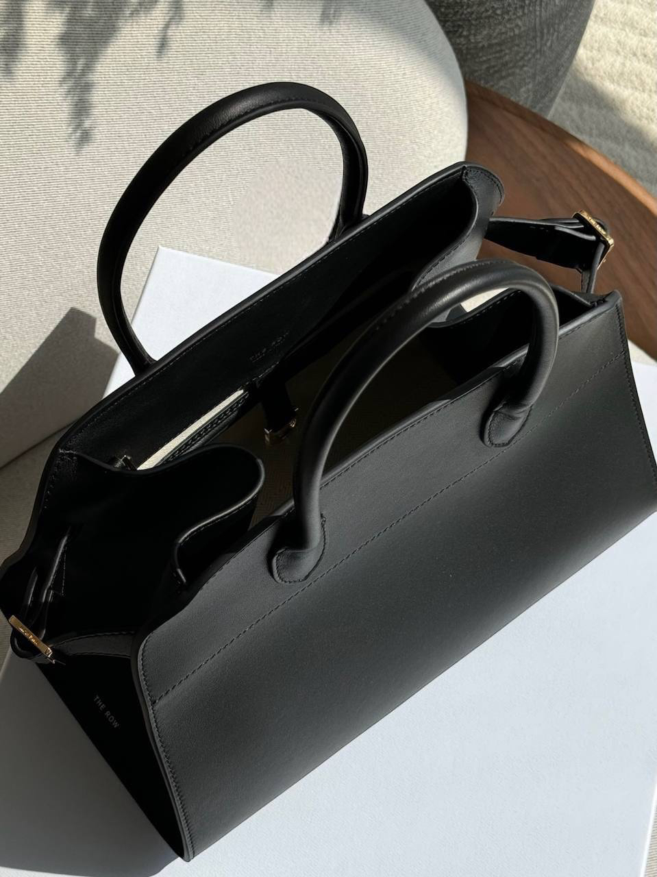 СУМКА THE ROW MARGAUX 17 детальное фото