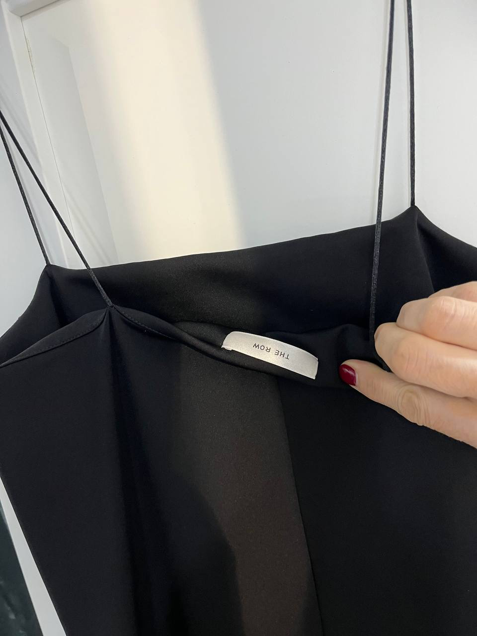 ПЛАТЬЕ THE ROW детальное фото