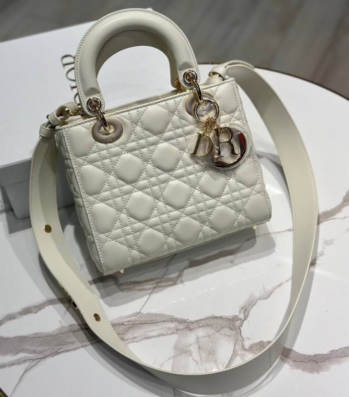 СУМКА CHRISTIAN DIOR LADY фото