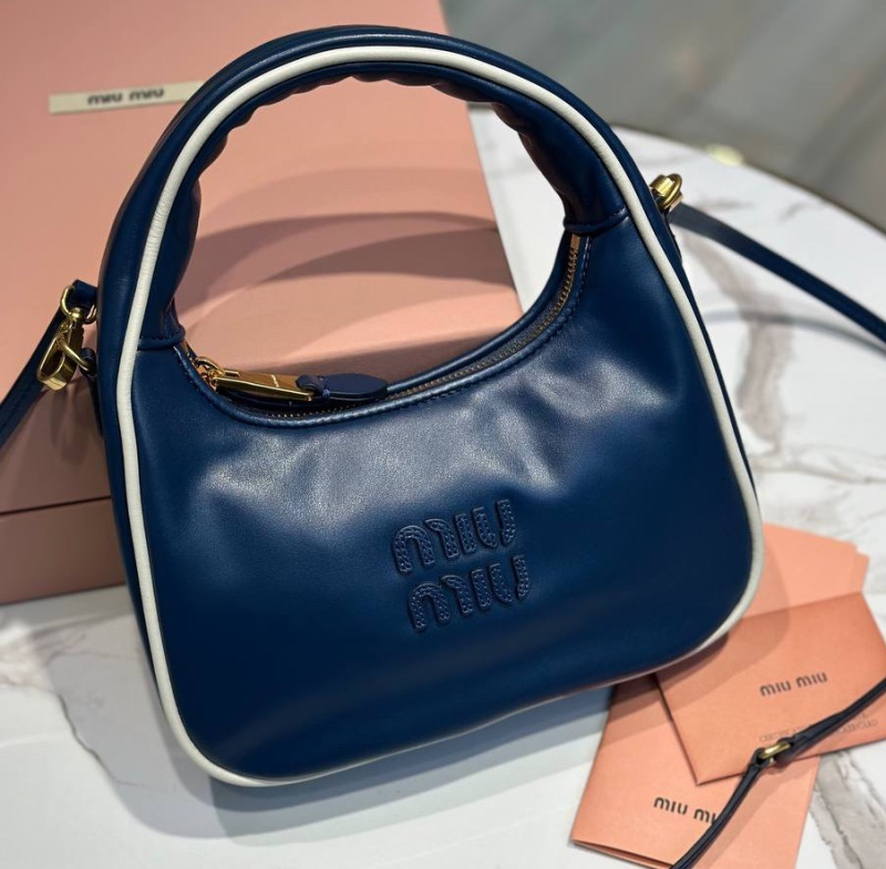 СУМКА MIU MIU WANDER фото