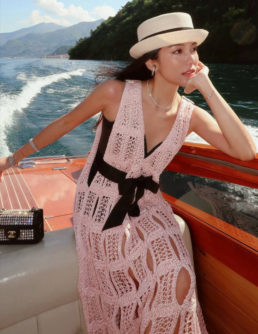 КОСТЮМ CHANEL детальное фото