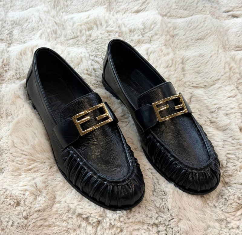 ЛОФЕРЫ FENDI фото