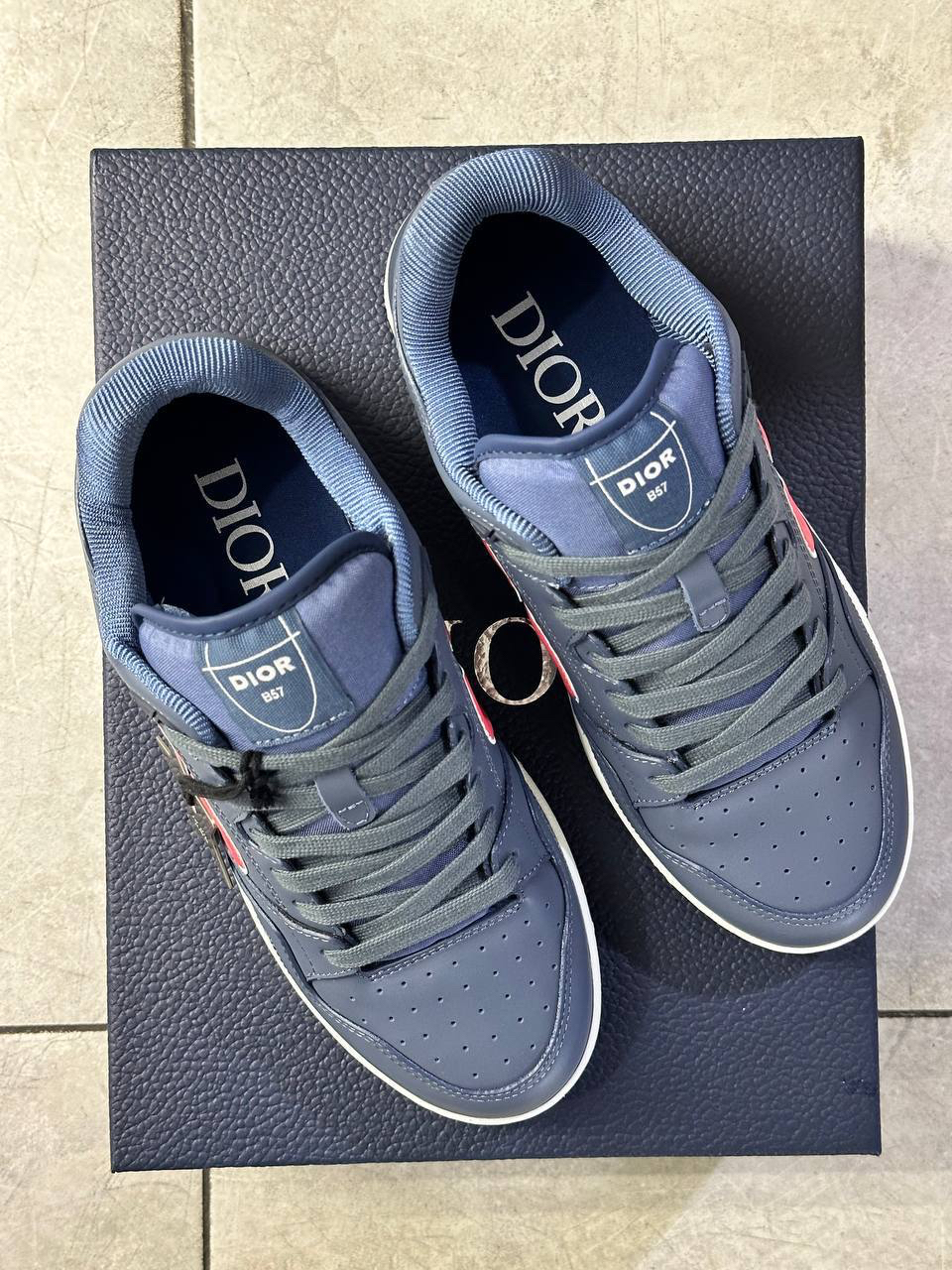МУЖСКИЕ КРОССОВКИ CHRISTIAN DIOR детальное фото