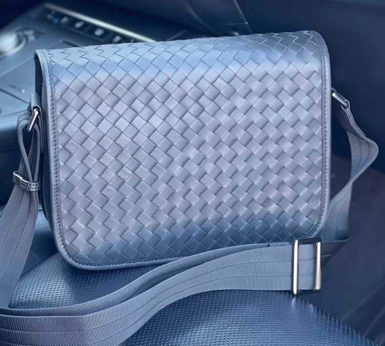 МУЖСКАЯ СУМКА МЕССЕНДЖЕР BOTTEGA VENETA фото
