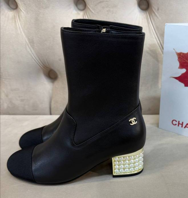 БОТИЛЬОНЫ CHANEL фото