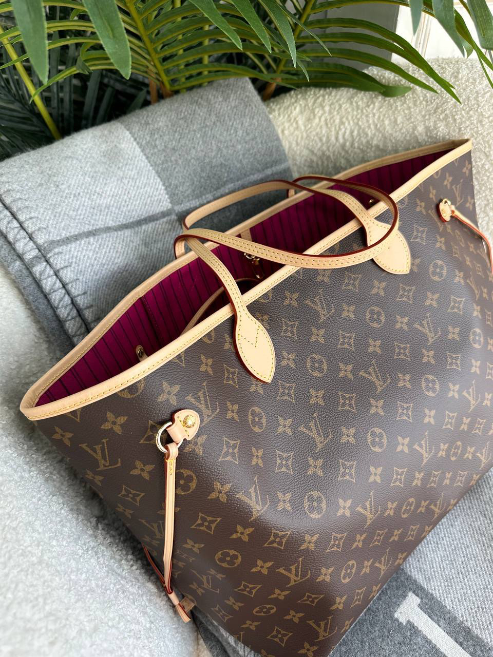 СУМКА LOUIS VUITTON NEVERFULL детальное фото