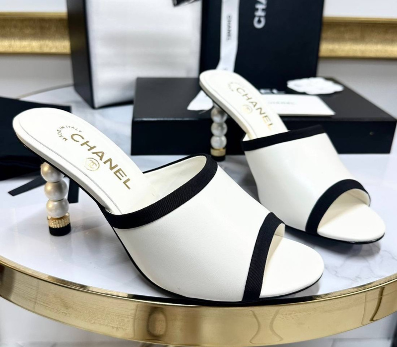 ШЛЕПКИ CHANEL фото