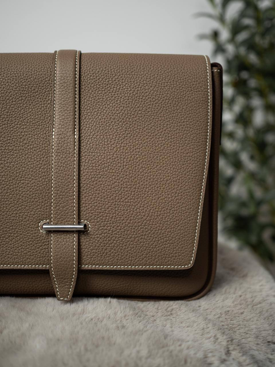 МУЖСКАЯ СУМКА МЕССЕНДЖЕР HERMES STEVE детальное фото
