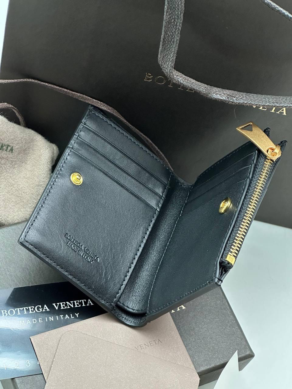 МУЖСКОЙ КОШЕЛЕК BOTTEGA VENETA детальное фото