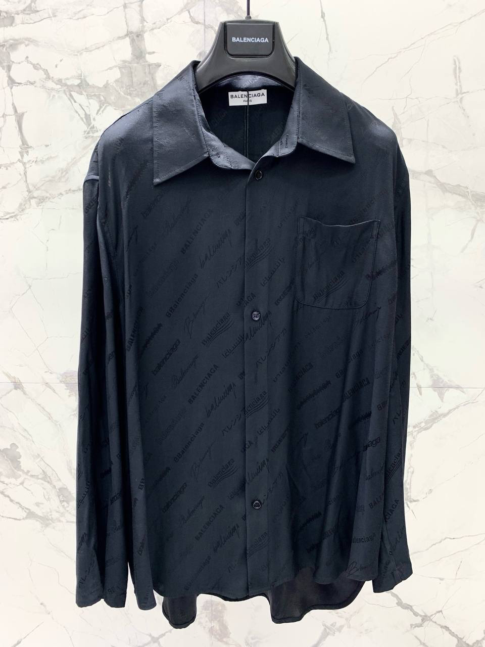 КОСТЮМ BALENCIAGA детальное фото