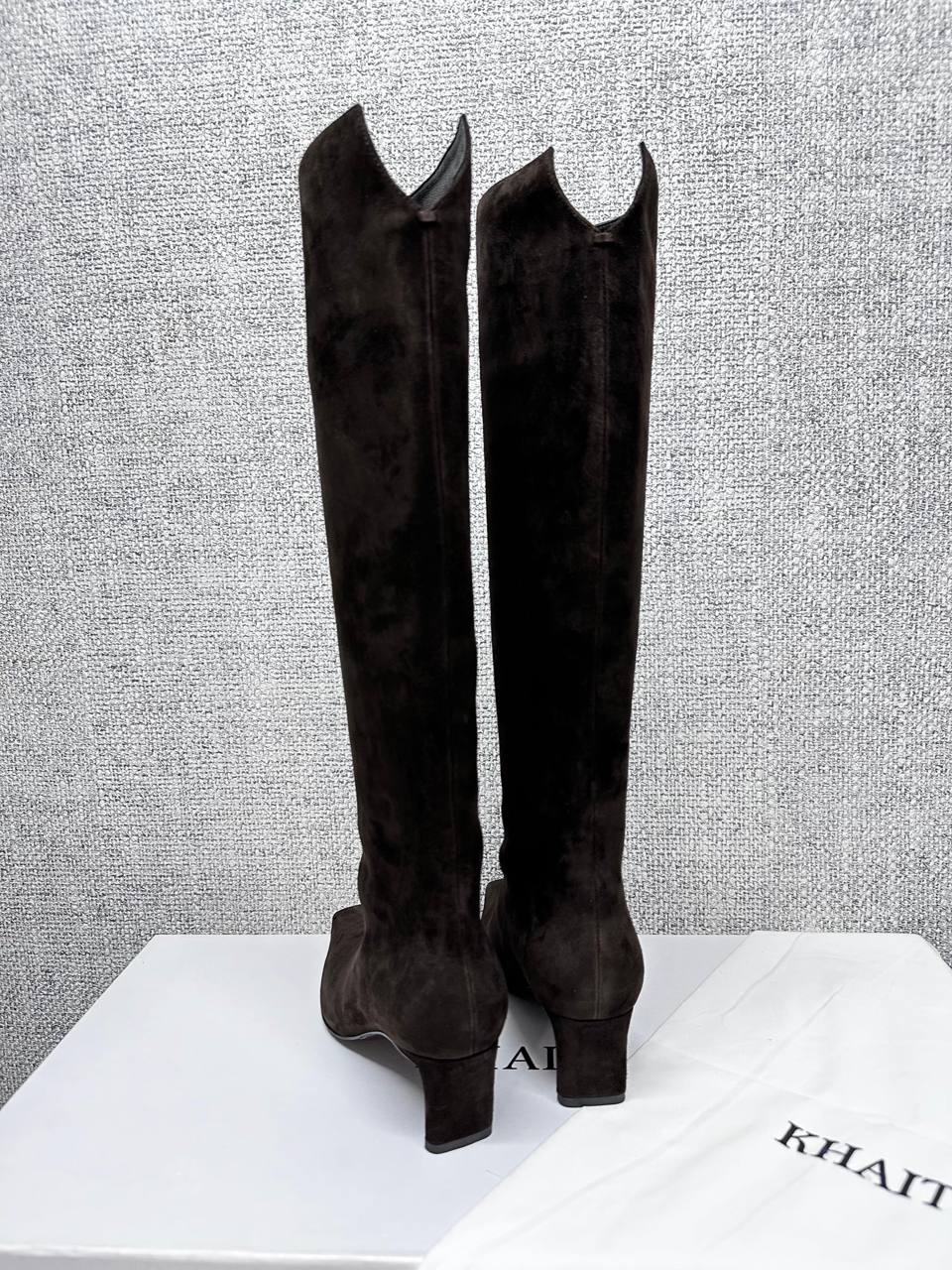 САПОГИ KHAITE детальное фото