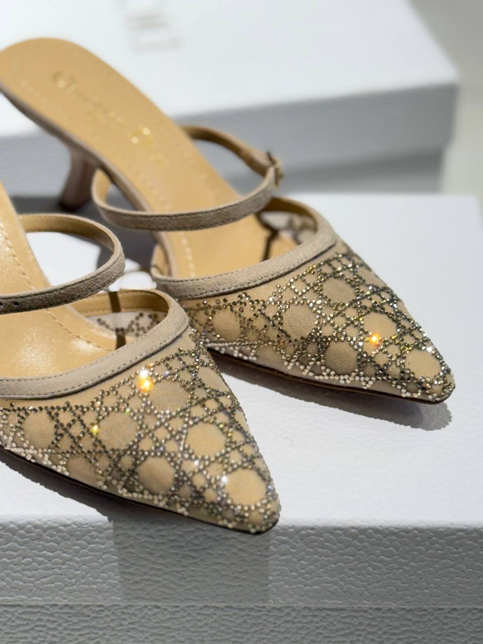 ТУФЛИ CHRISTIAN DIOR детальное фото