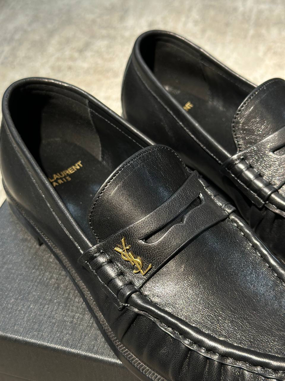 ЛОФЕРЫ SAINT LAURENT детальное фото