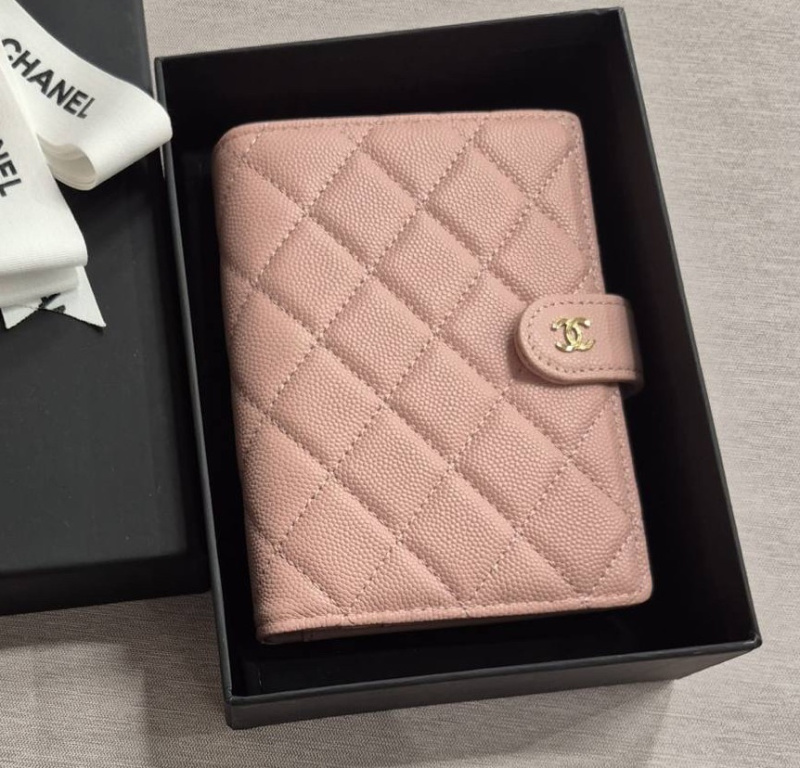 ОБЛОЖКА НА ПАСПОРТ CHANEL фото